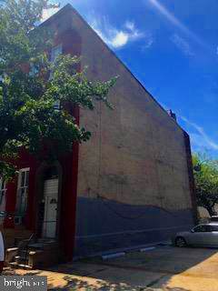 1712 Madison Avenue - Photo 1