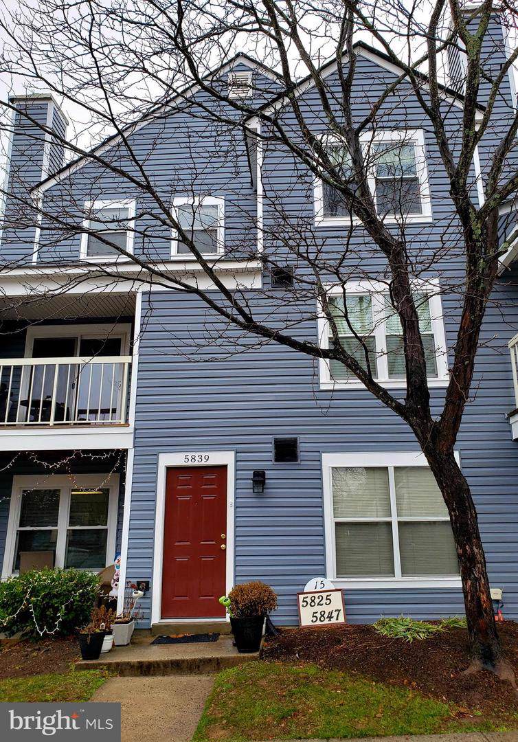 5839 Orchard Hill Court - Photo 1