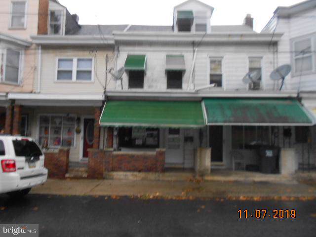 1133 Mahanoy Street - Photo 1