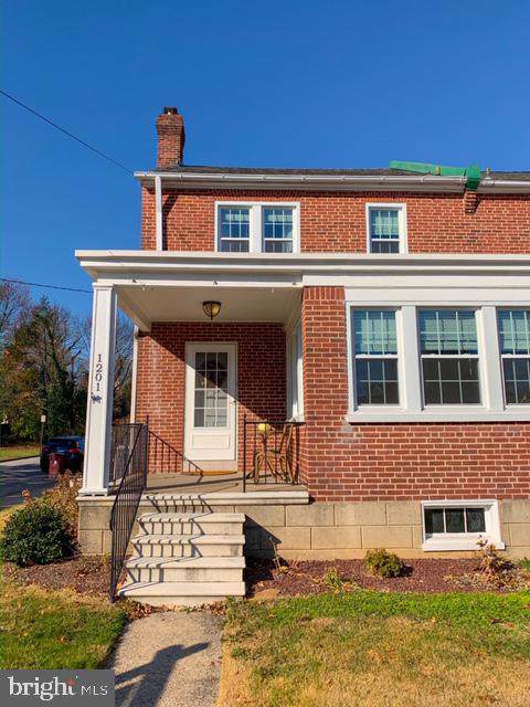 1201 Woodlawn Avenue - Photo 1