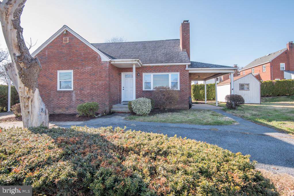3215 Penbrook Avenue - Photo 1