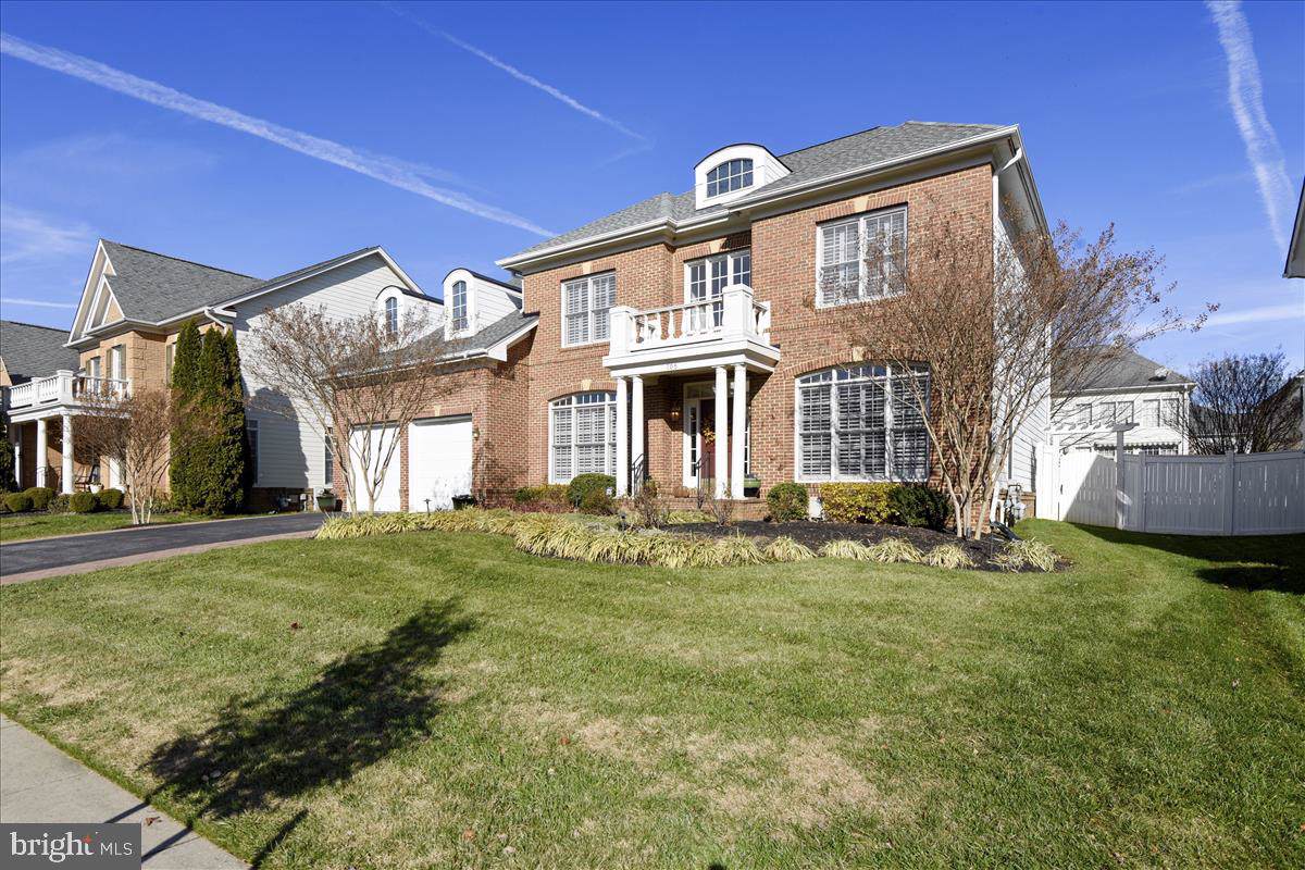 705 Pearson Point Place - Photo 1