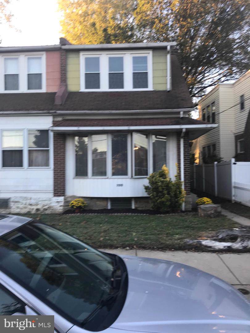 7512 Watson Street - Photo 1