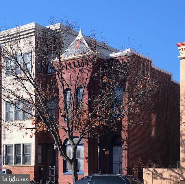 1720 9TH Street - Photo 1