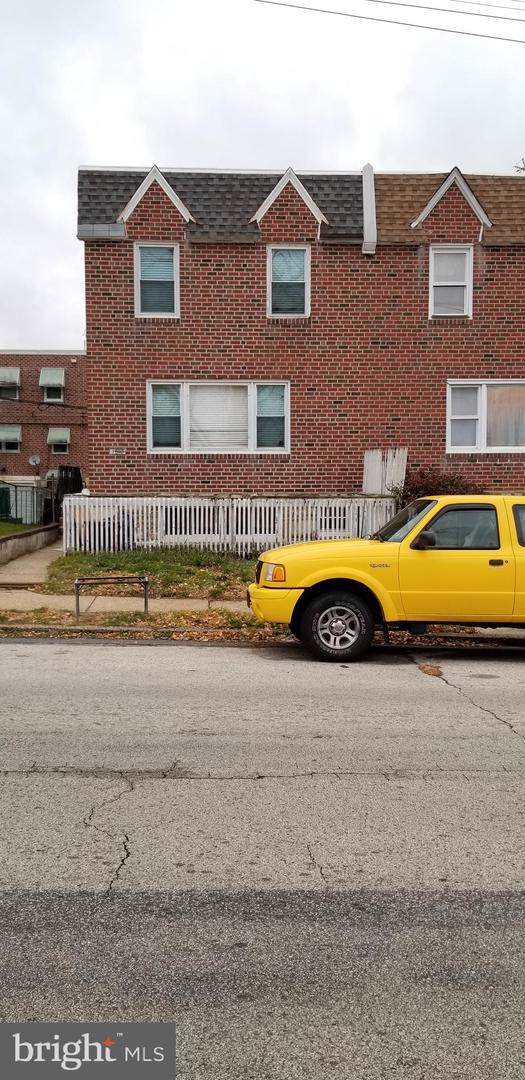 1613 Faunce Street - Photo 1