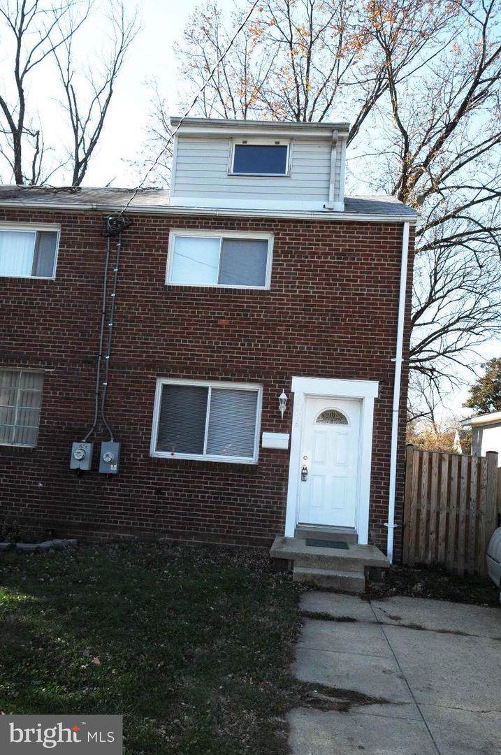 6106 20TH Avenue - Photo 1