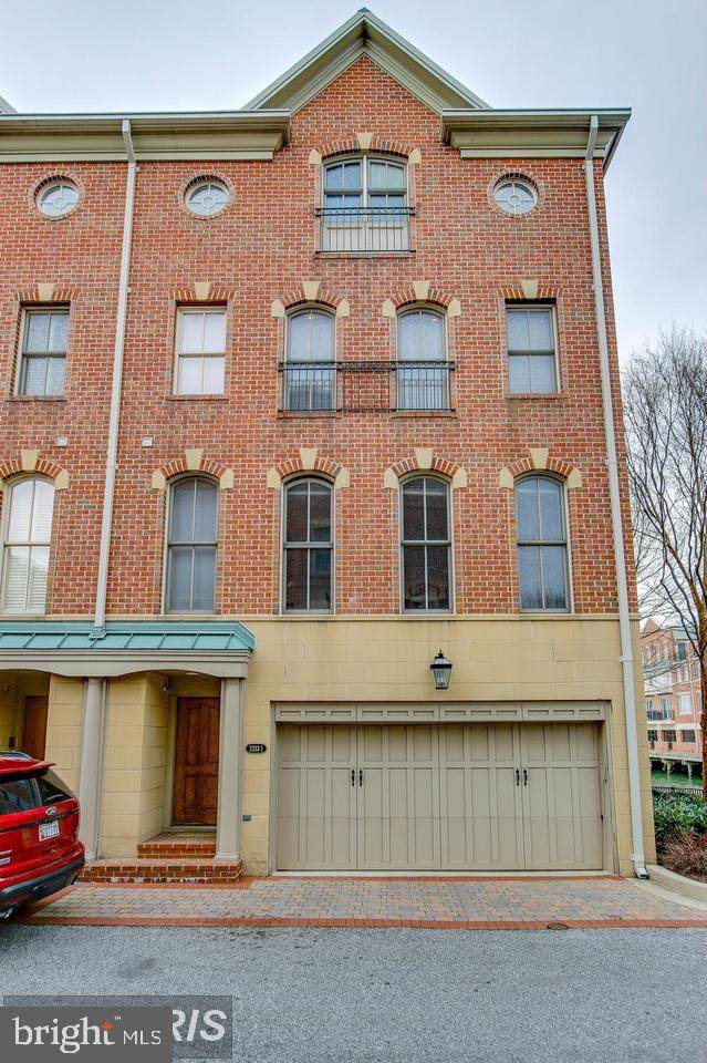 2333 Boston Street - Photo 1