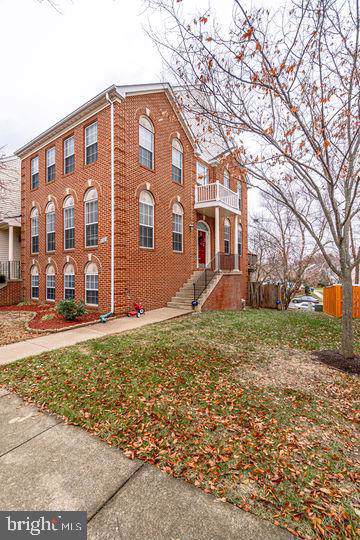 5537 Jowett Court - Photo 1