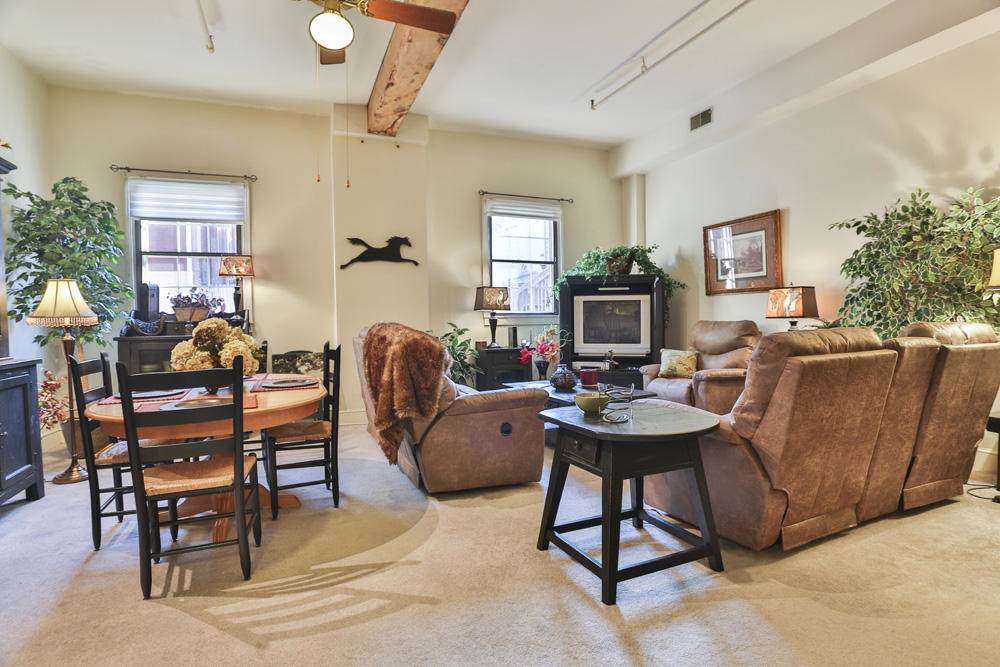 231 Shippen Street - Photo 1