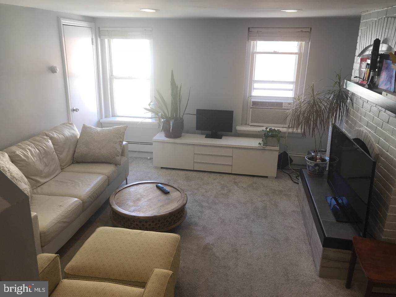 1343 Hewson Street - Photo 1