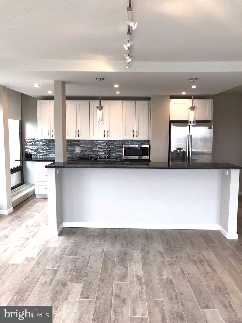 200 Locust Street - Photo 1