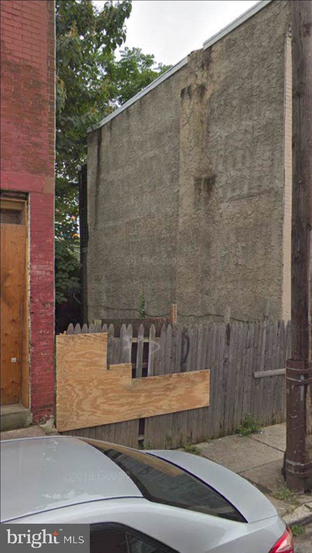 1322 Rush Street - Photo 1