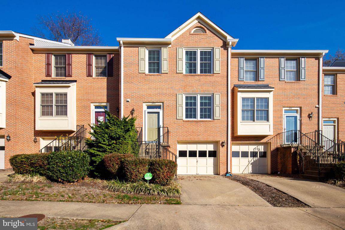 395 Pickett Street - Photo 1