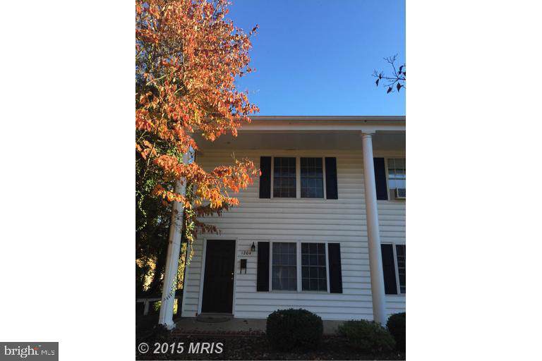 1204 William Street - Photo 1