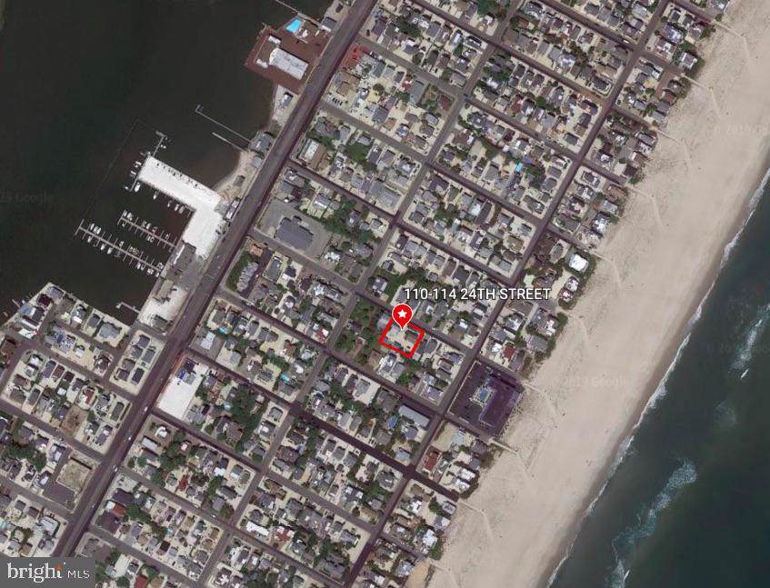 110 & 114 24TH STREET - Photo 1