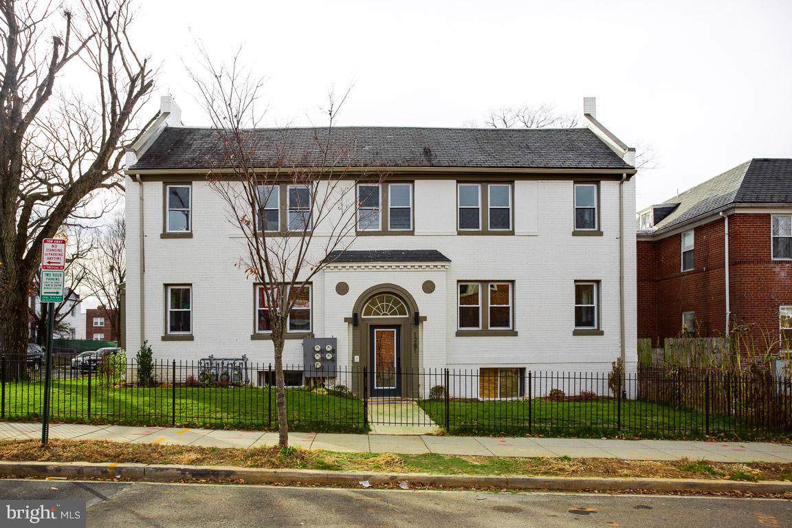 1281 Simms Place - Photo 1