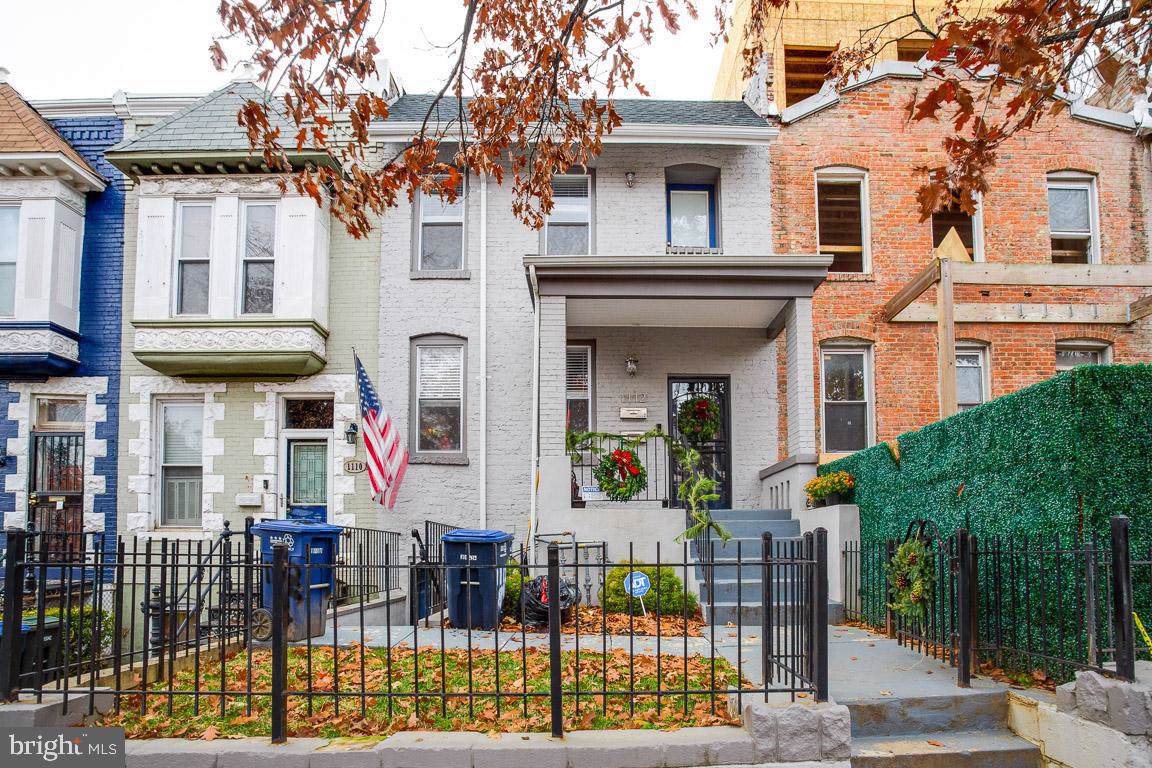 1112 8TH Street - Photo 1