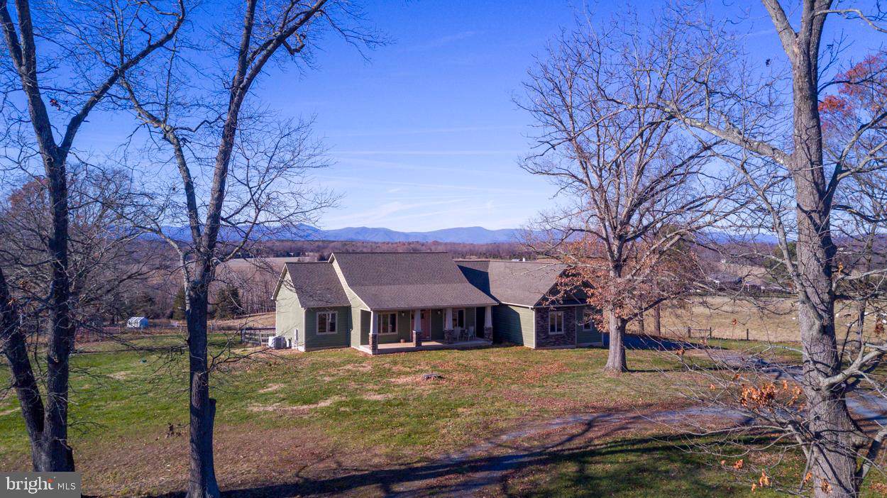 443 Turner Drive - Photo 1