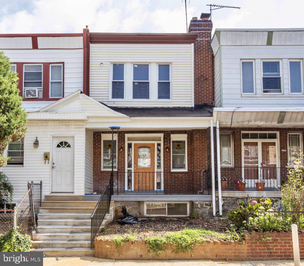 1621 Wilton Street - Photo 1