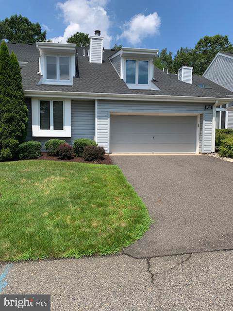 902 Champlain Drive - Photo 1