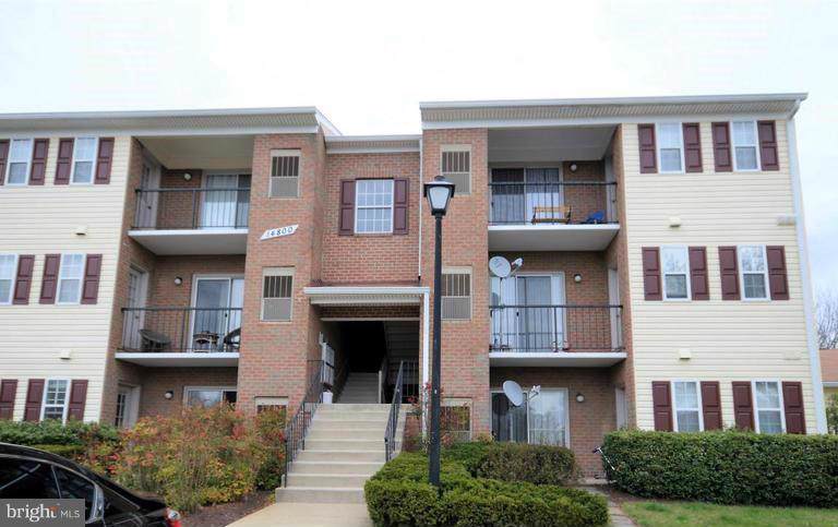 14800 Rydell Road - Photo 1