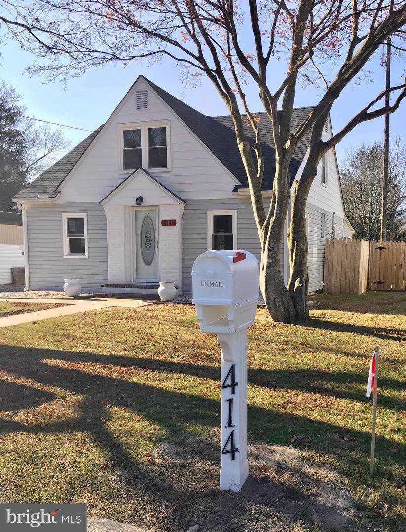 414 Pine Street - Photo 1