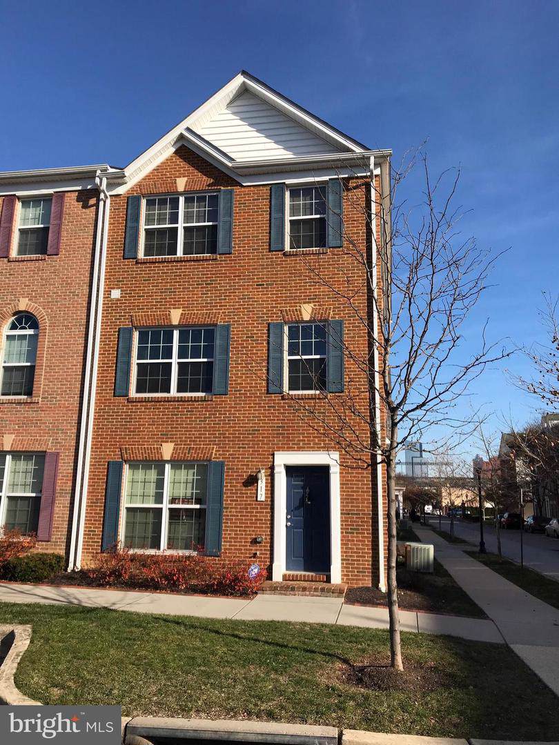317 Parkin Street - Photo 1