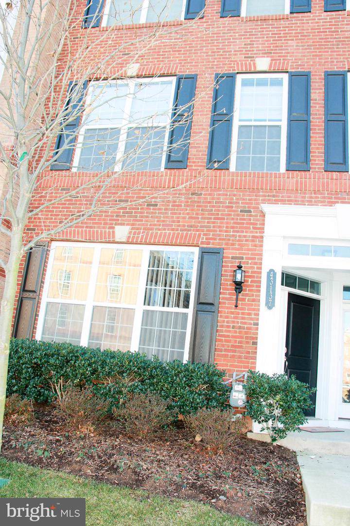 43137 Wealdstone Terrace - Photo 1