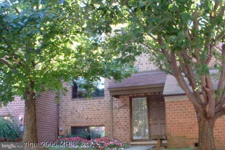 8914 Skyrock Court - Photo 1