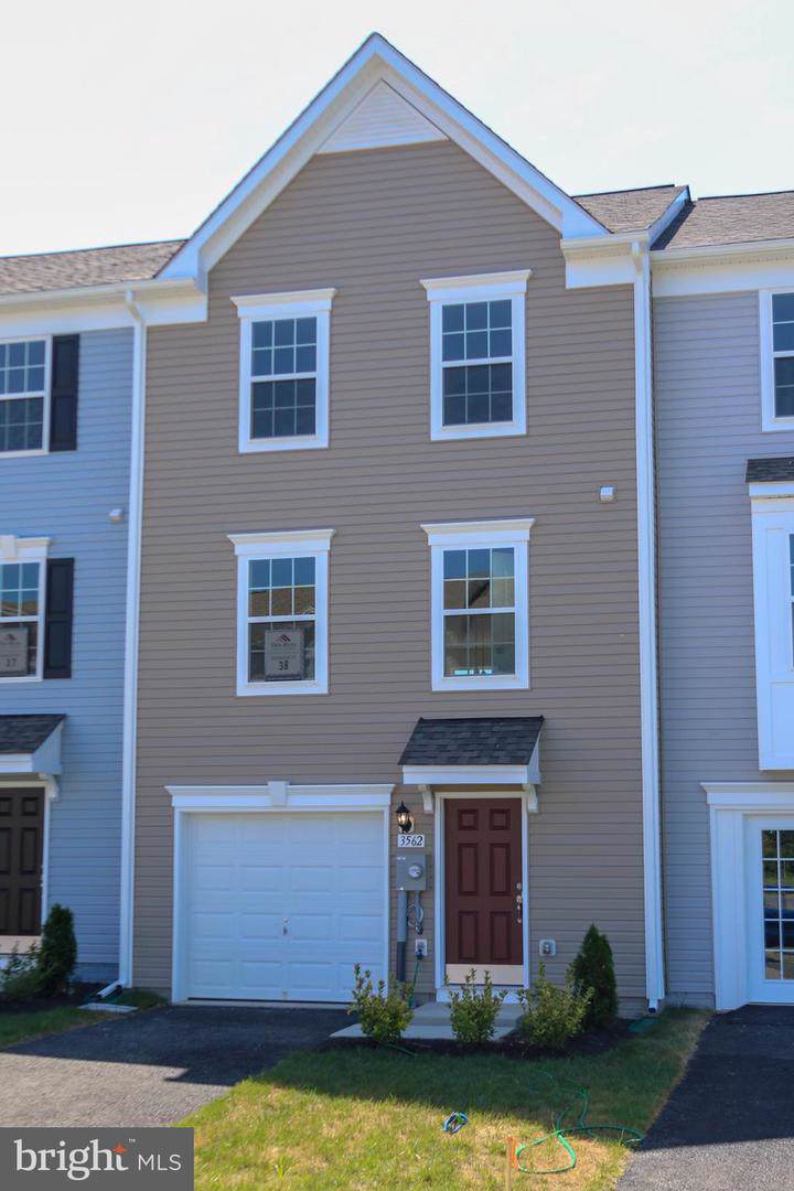 3536 Cedarbrook Court - Photo 1