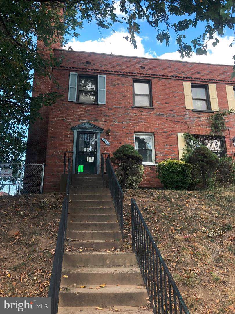 4920 Jay Street - Photo 1
