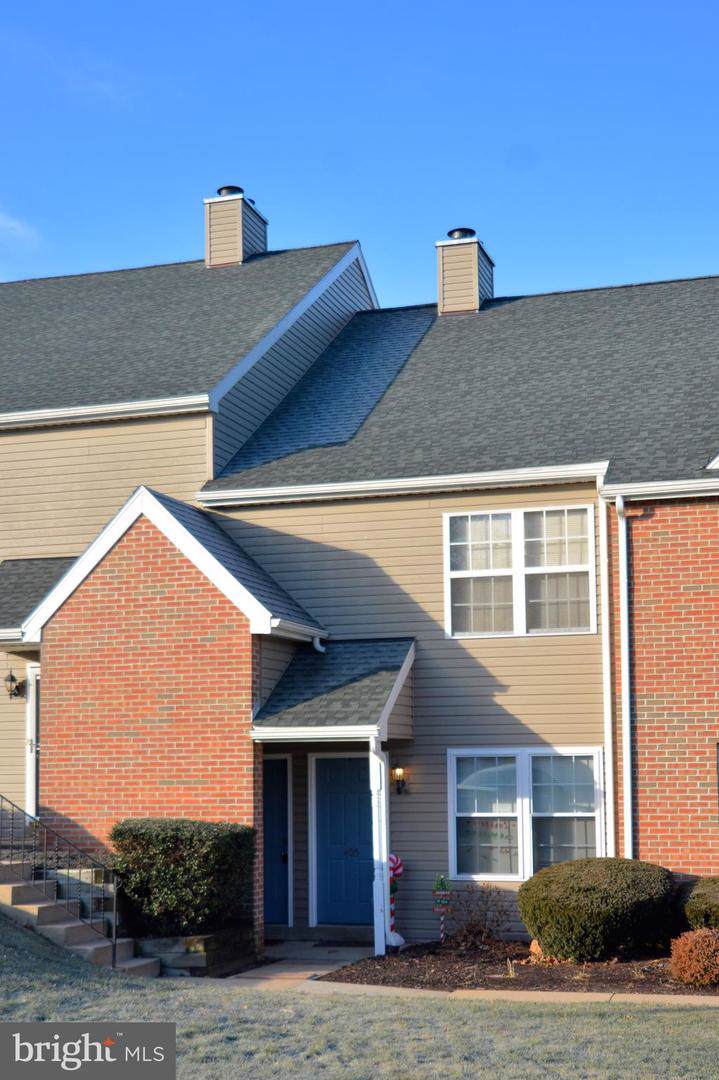406 Peters Way - Photo 1
