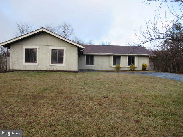 13 Heather Drive - Photo 1