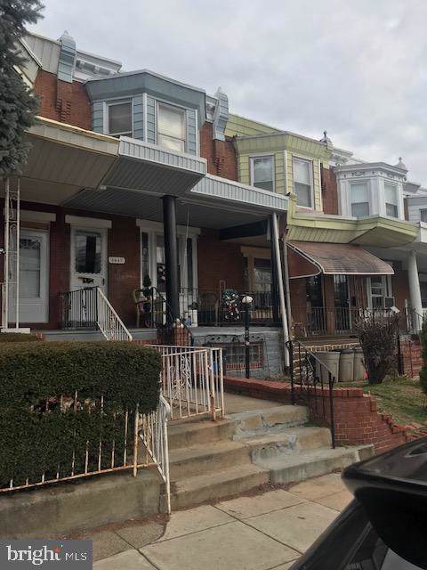 1647 Robinson Street - Photo 1