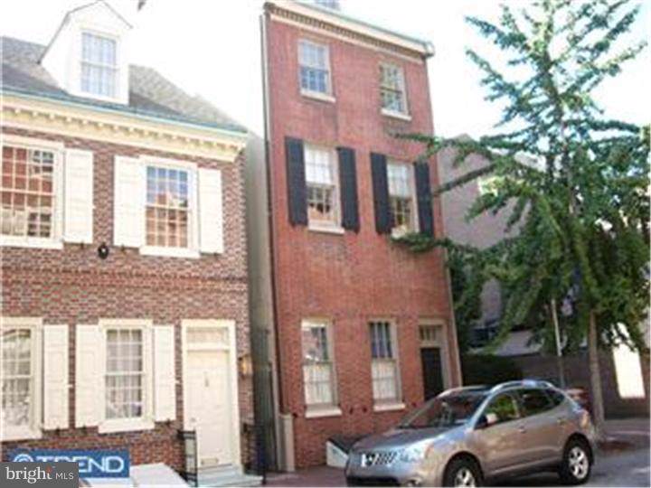 308 4TH Street - Photo 1