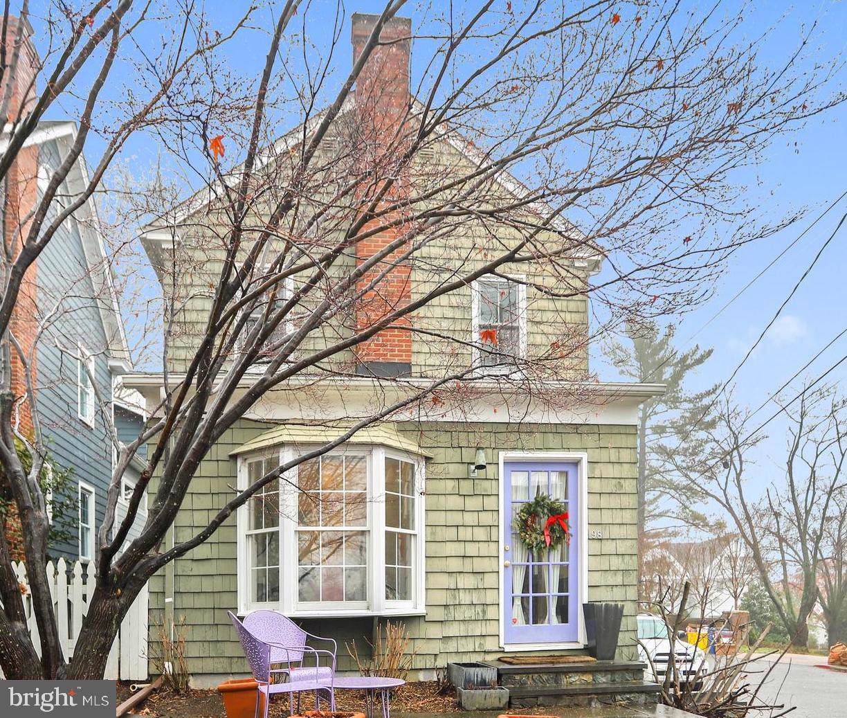 98 Monticello Avenue - Photo 1