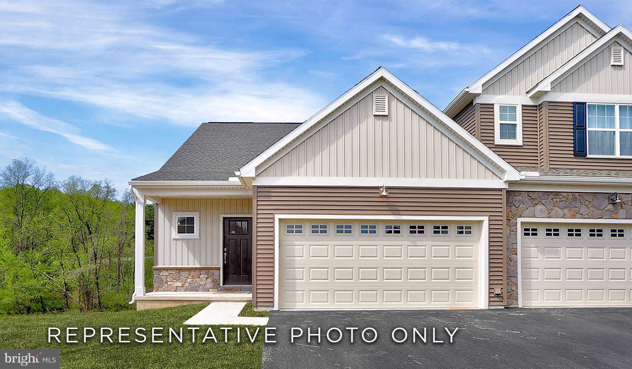 808 Anthony Drive - Photo 1