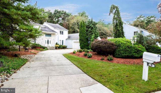8 Justin Court - Photo 1