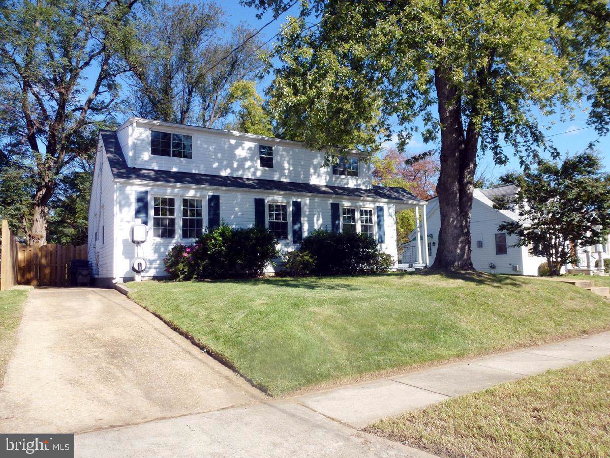 6844 Westmoreland Road - Photo 1