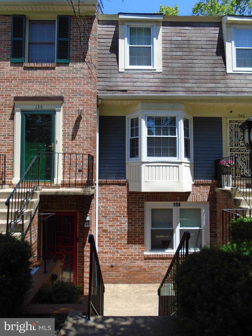 138 Kettle Court - Photo 1