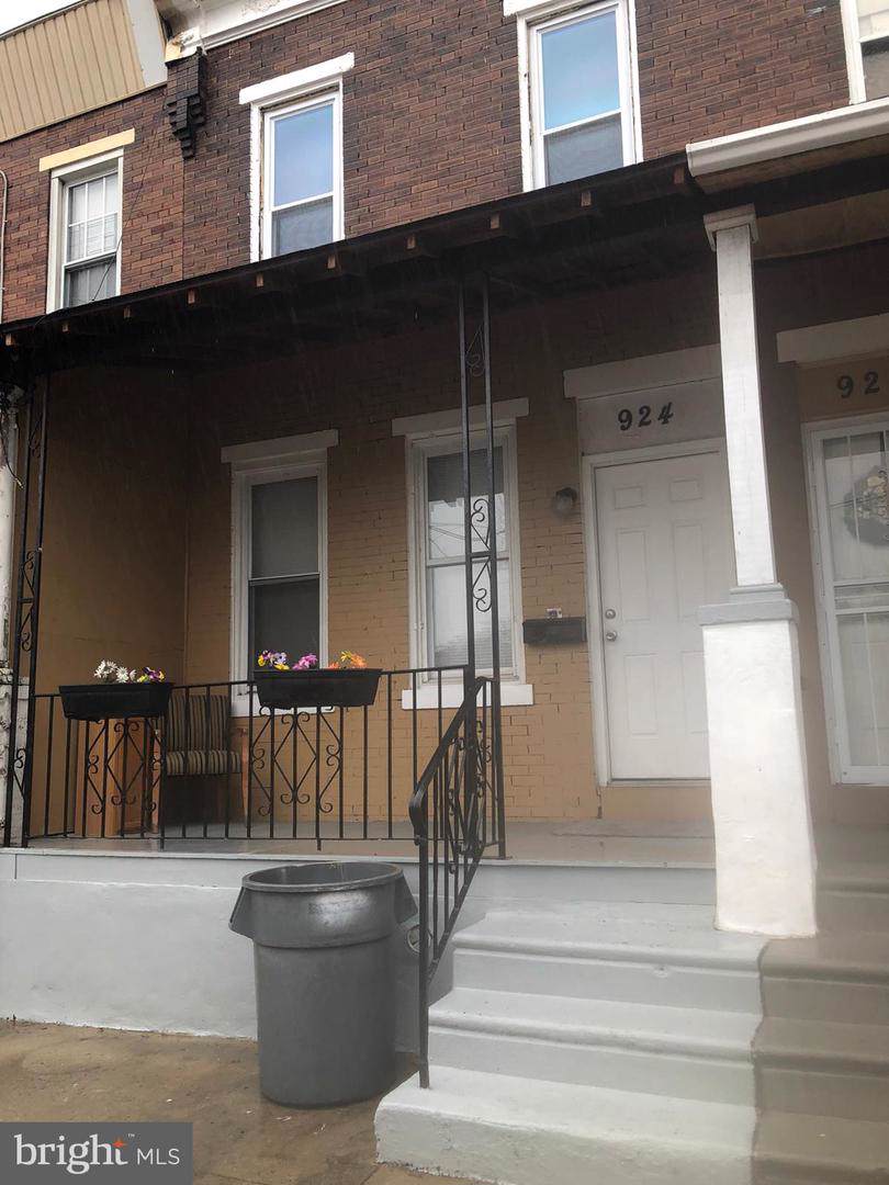 924 Cedar Street - Photo 1