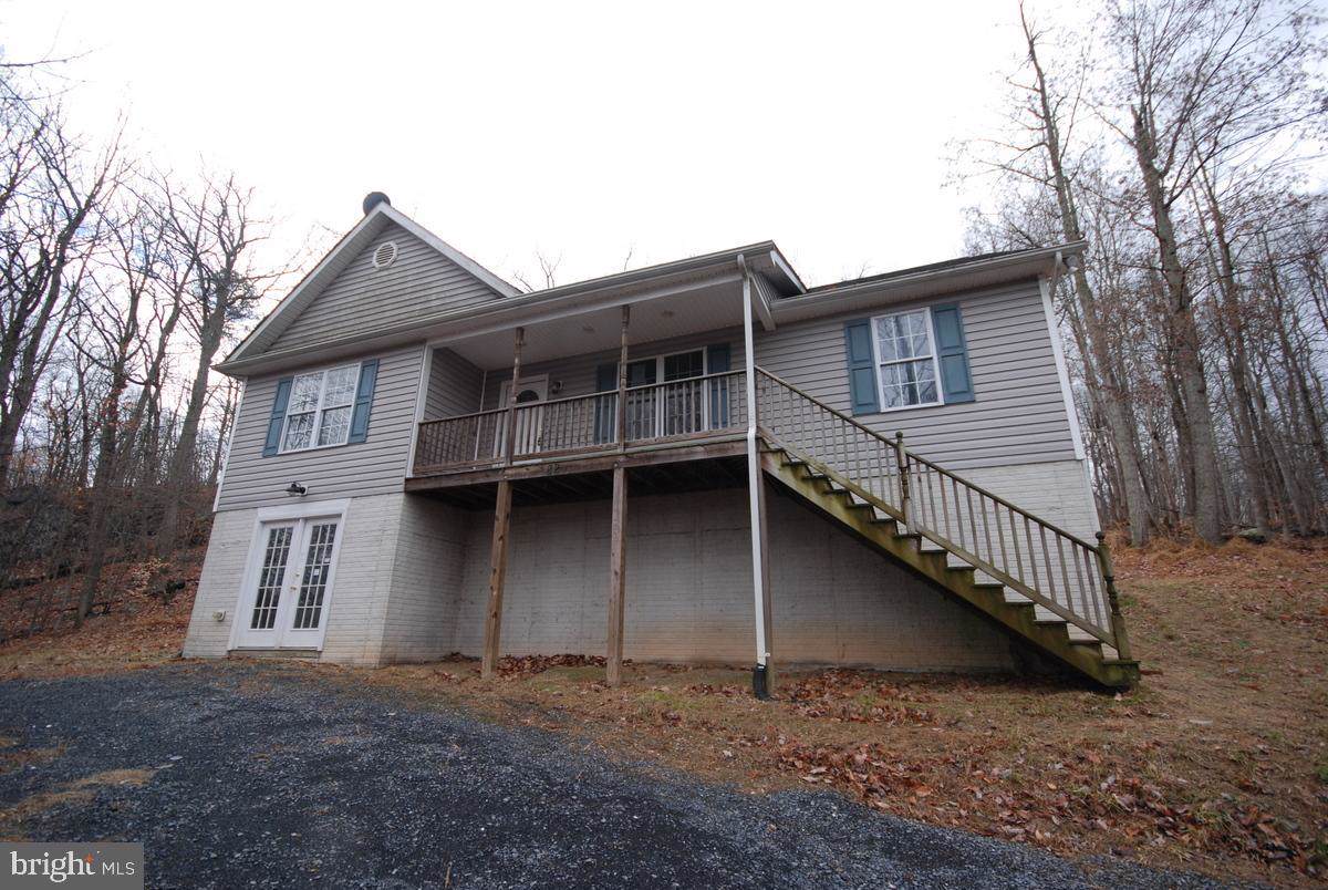 82 Parker Circle - Photo 1