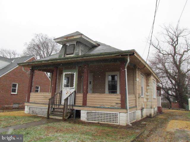1832 Spruce Street - Photo 1