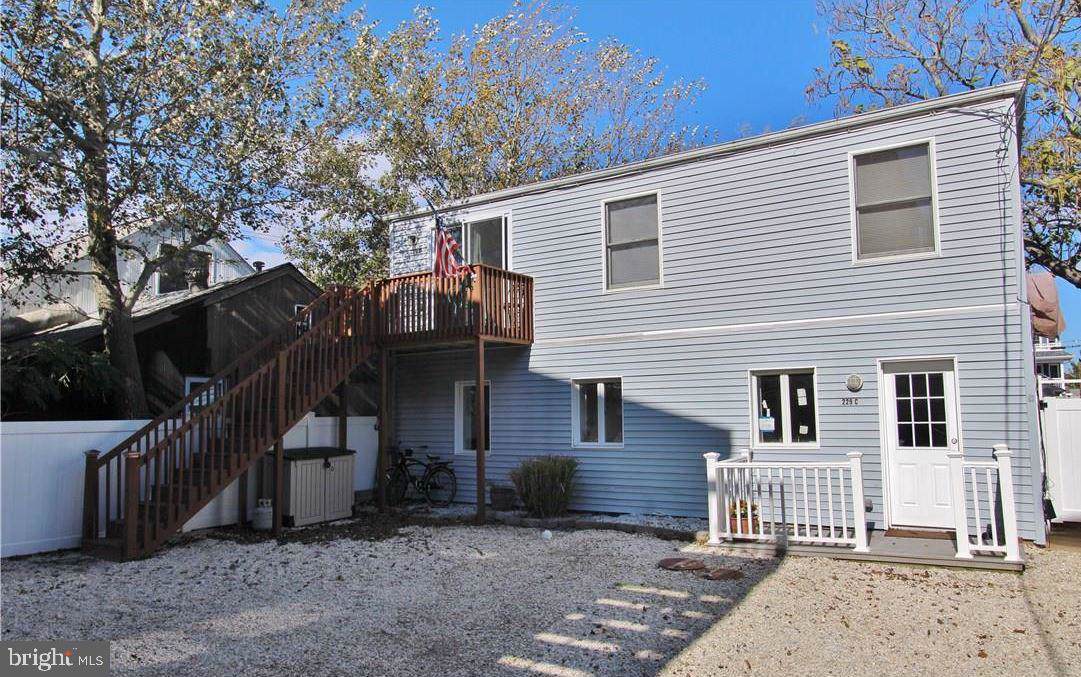 229 11TH Street - Photo 1
