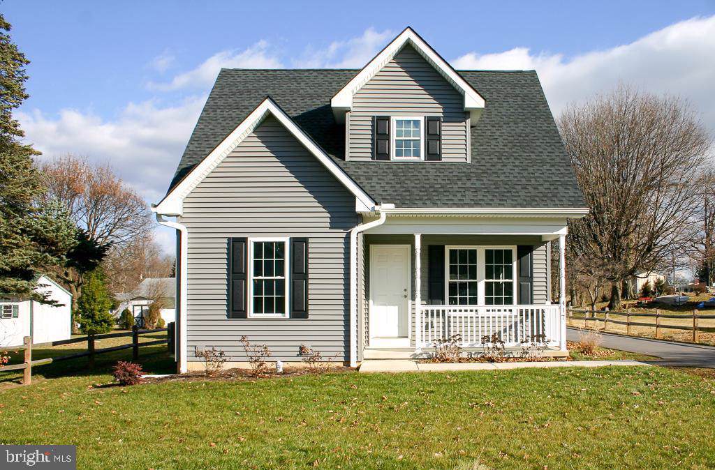 417 Reid Road - Photo 1
