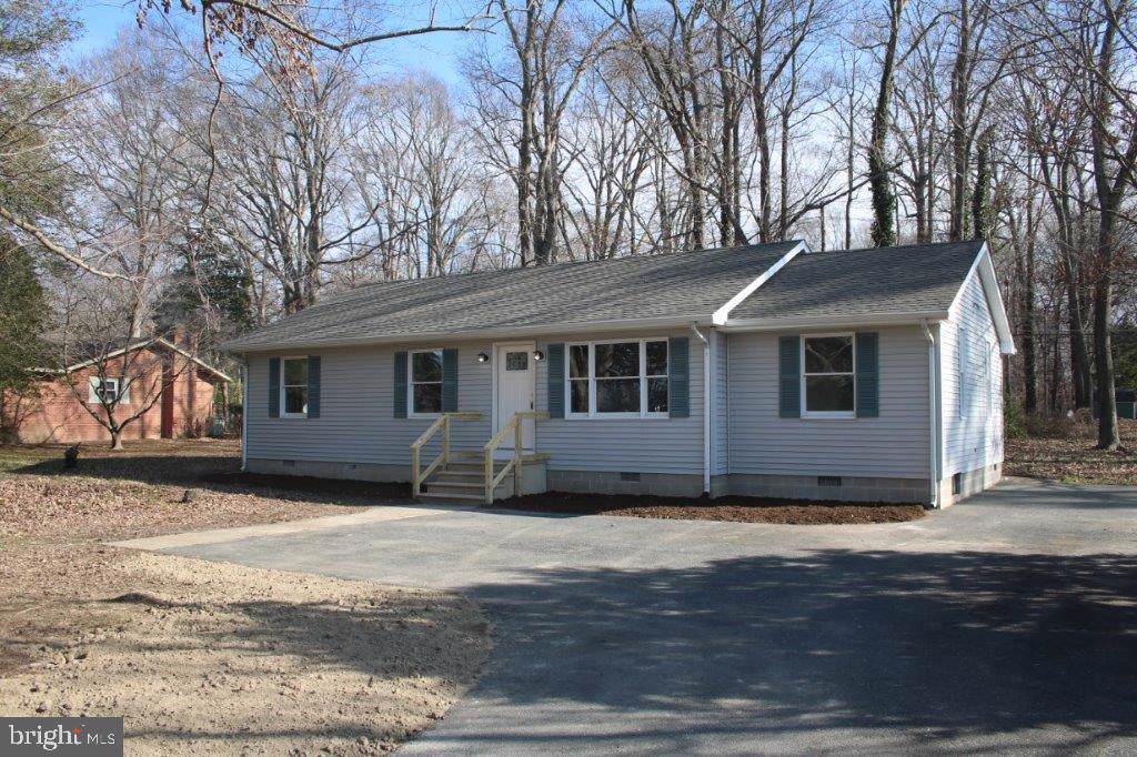 7285 Ocean Gateway - Photo 1