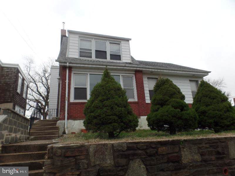 360 Longshore Avenue - Photo 1