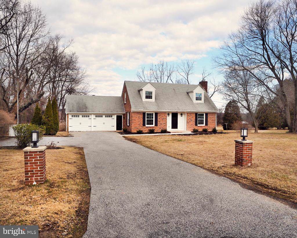 4918 Carroll Manor Road - Photo 1