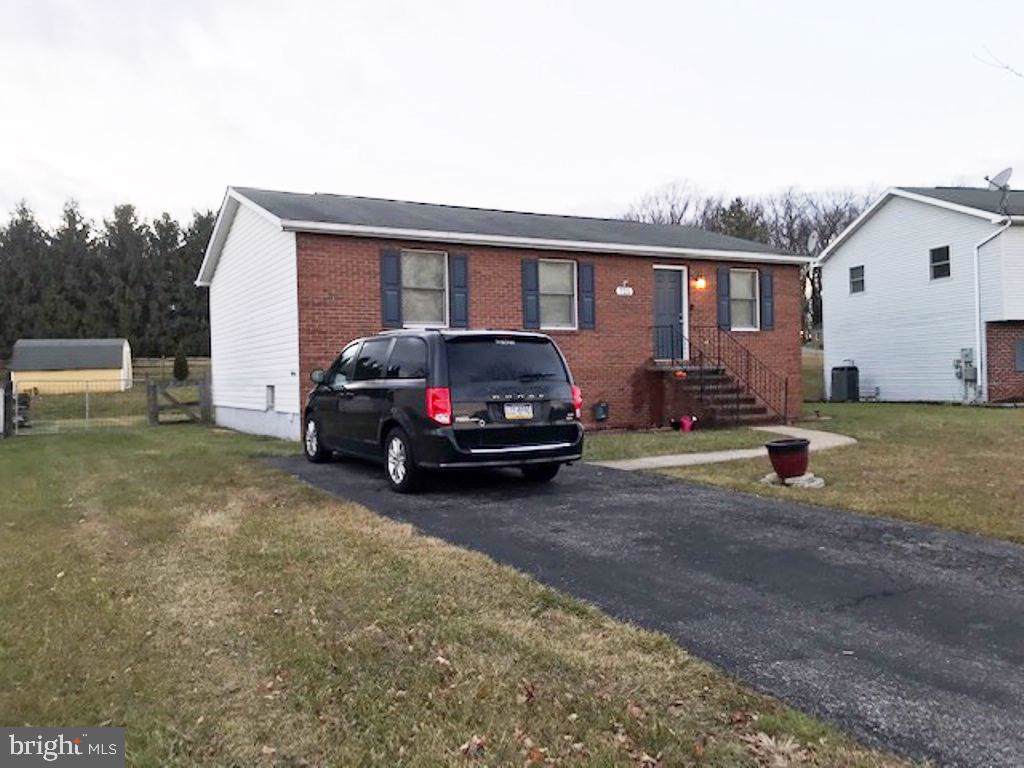 725 Myrtle Street - Photo 1