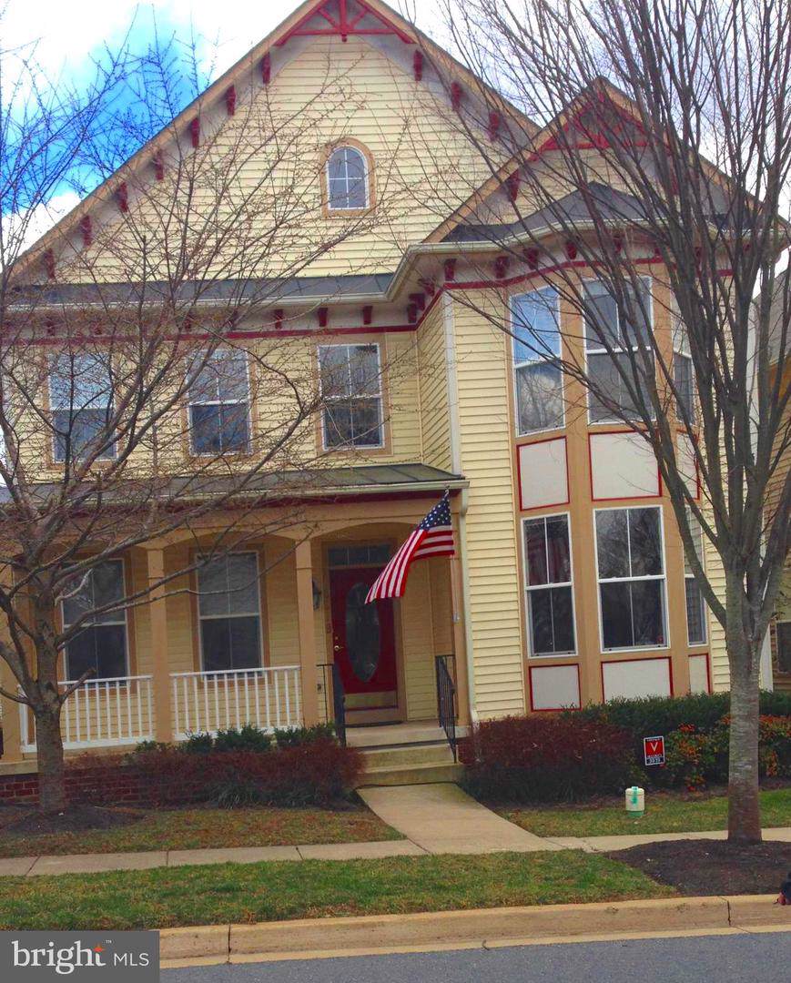 3919 Braveheart Circle - Photo 1